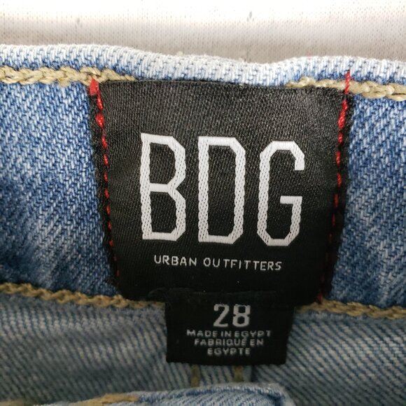 NWT BDG Urban Outfitters Girlfriend High-Rise Denim Jean Shorts size 28 - Picture 5 of 13